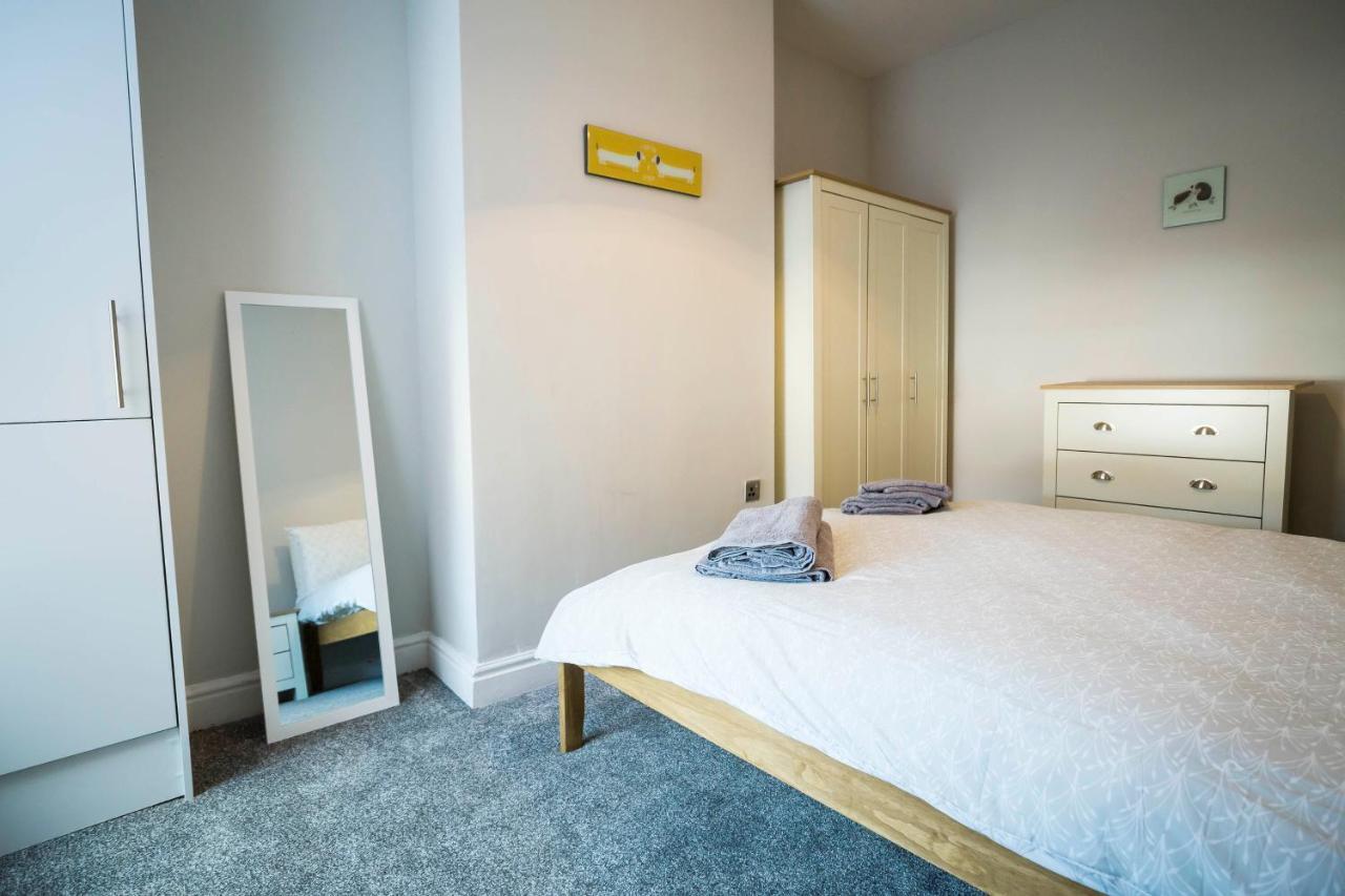Spacious, Modern 4 Bed House Close To City Centre Τσέστερ Εξωτερικό φωτογραφία